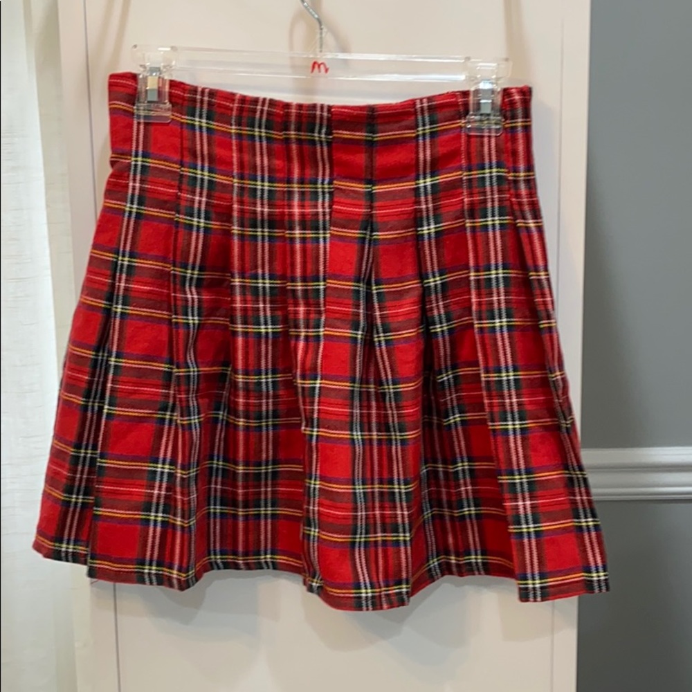 High waisted plaid skirt